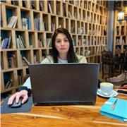 Profesora de programación con experiencia en desarrollo y enseñanza. Imparto clases de nivel básico a avanzado, online o presencia